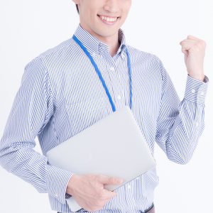 こんにちは。営業担当をしています。